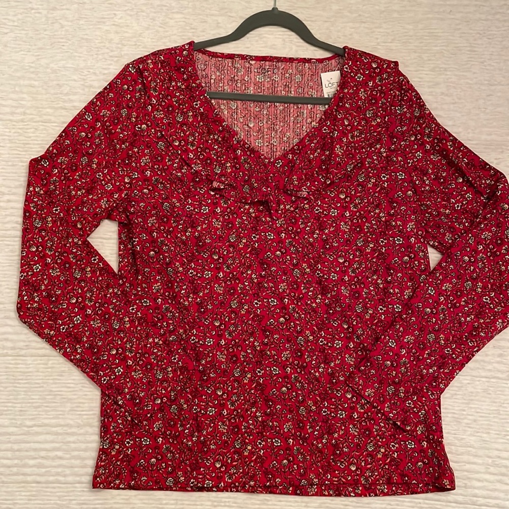 NWT Loft floral blouse